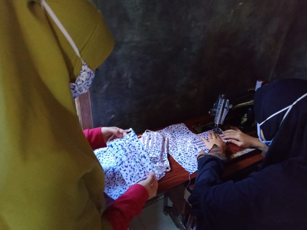 Pekka Produksi Masker