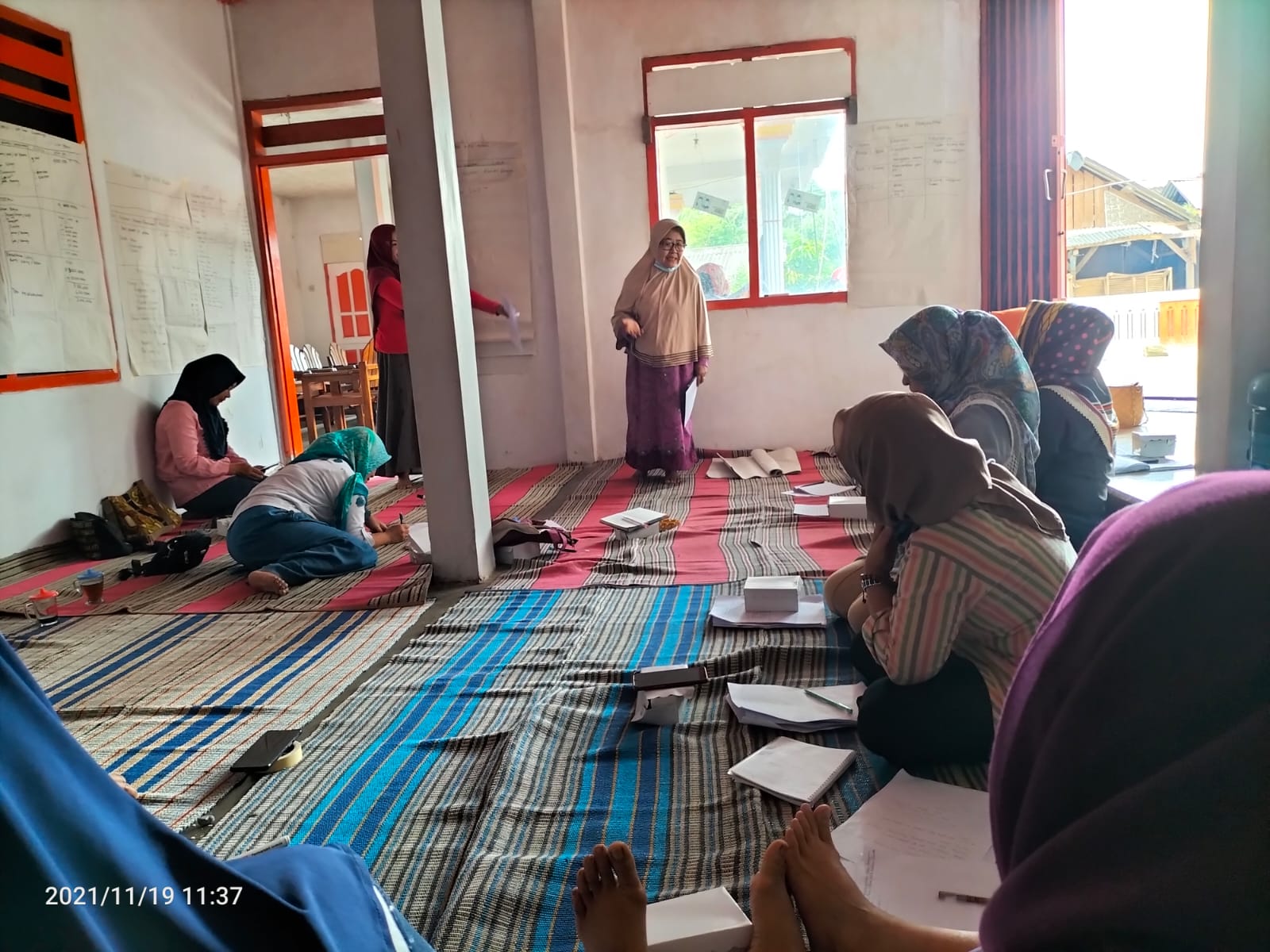 Training of Trainer untuk Memfasilitasi Kegiatan Penguatan Ekonomi
